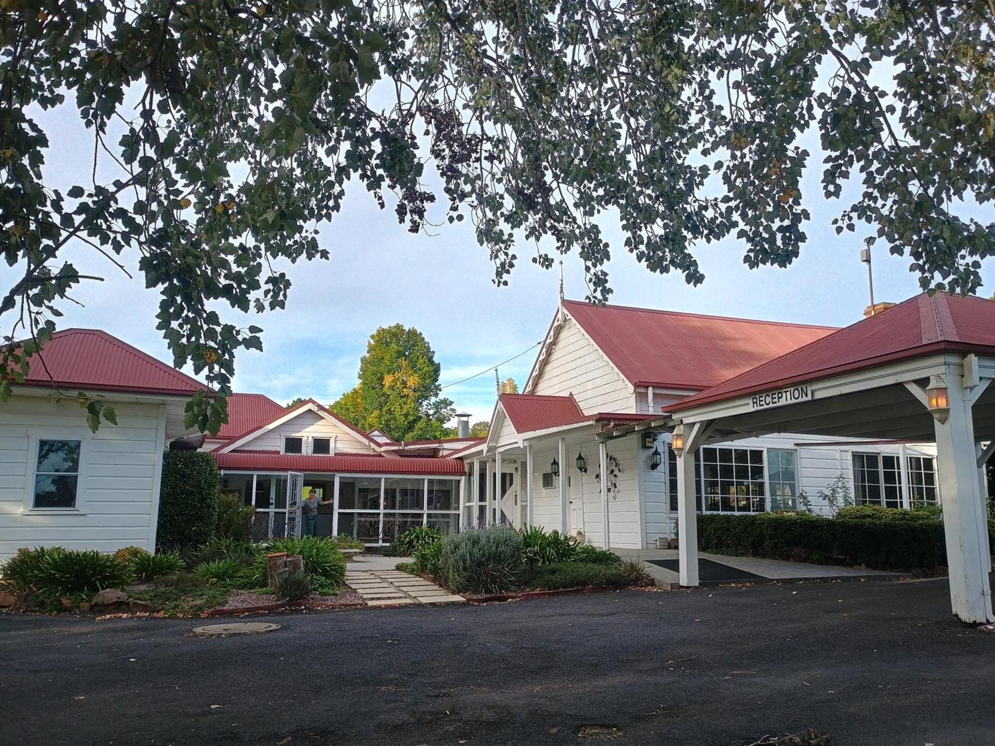 Moore Park Inn Armidale Exterior foto
